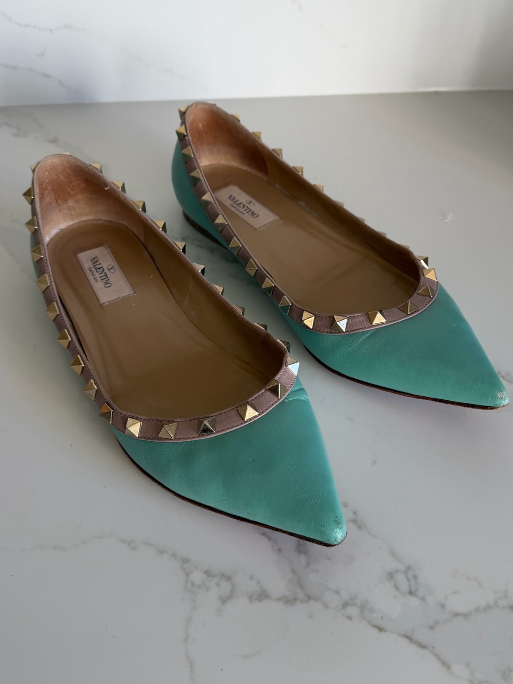 Valentino Garavani Pointed Rockstud Leather Flats in Robins Egg Blue
